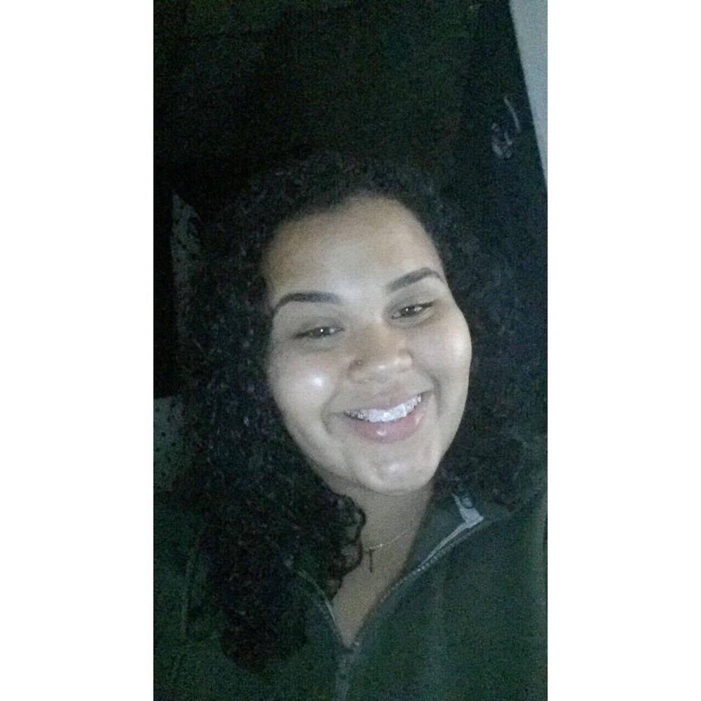 Meet your Posher, Mya